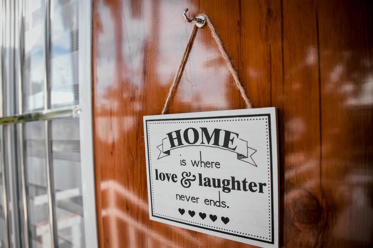 Olive Hostel Рохас Сити Екстериор снимка