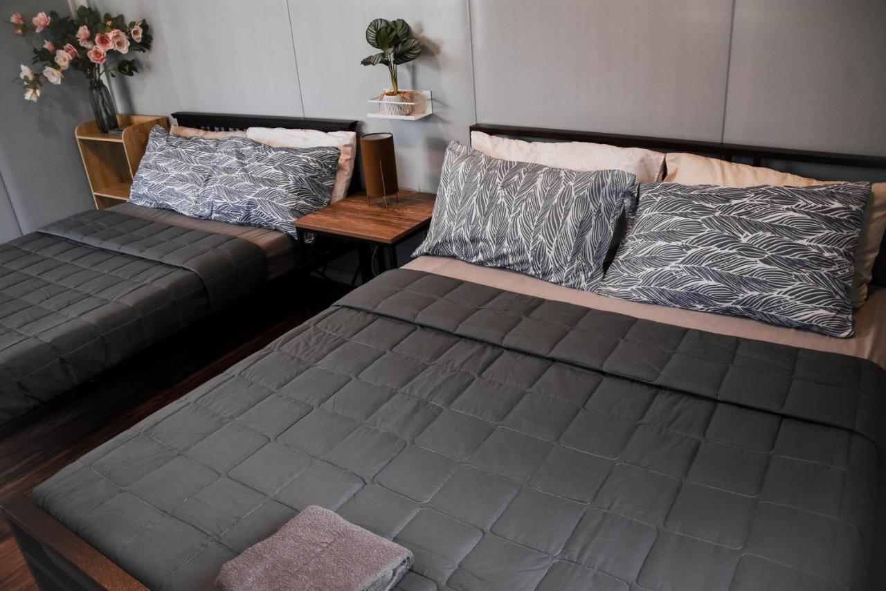 Olive Hostel Рохас Сити Екстериор снимка