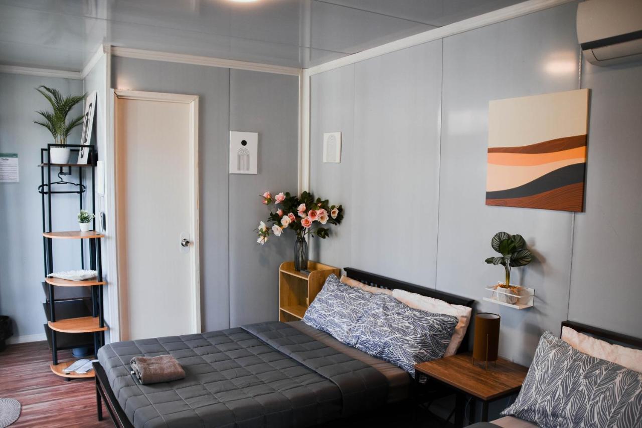 Olive Hostel Рохас Сити Екстериор снимка