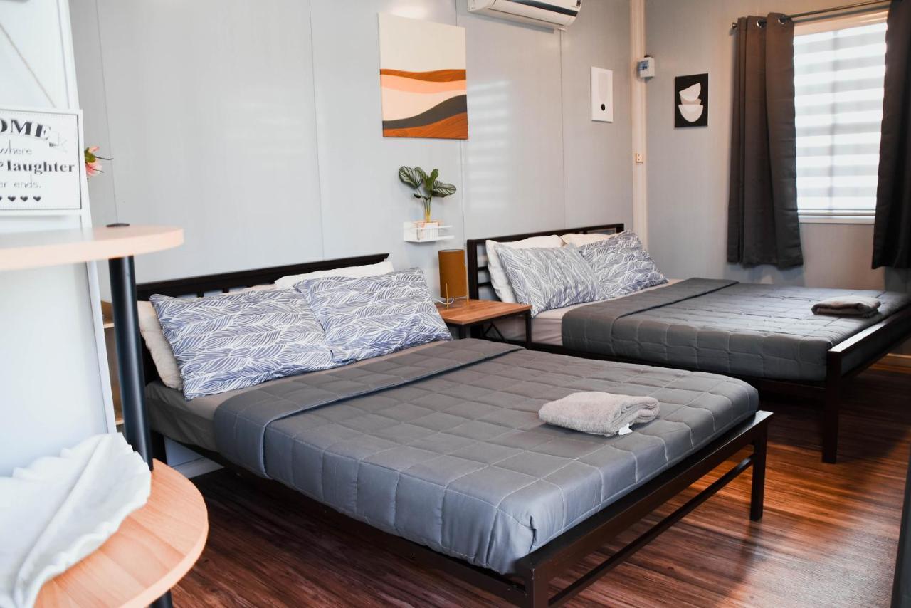 Olive Hostel Рохас Сити Екстериор снимка
