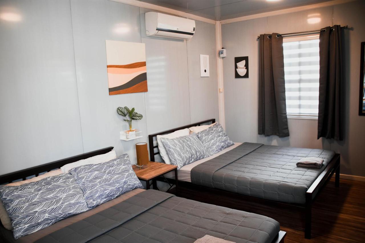 Olive Hostel Рохас Сити Екстериор снимка